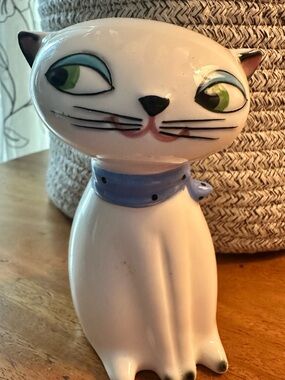 Vintage MCM Holt Howard Kozy Kitten Blue Scarf Cat Salt/Pepper Shaker (1)